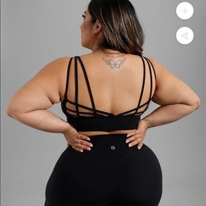 Buffbunny monarch sports bra